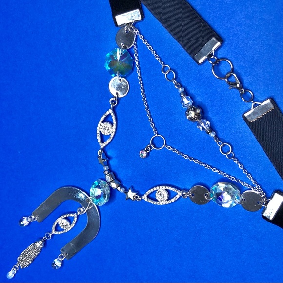 “You’re Pretty When You Cry” Handmade Swarovski Crystal & Velvet Necklace - Picture 8 of 14